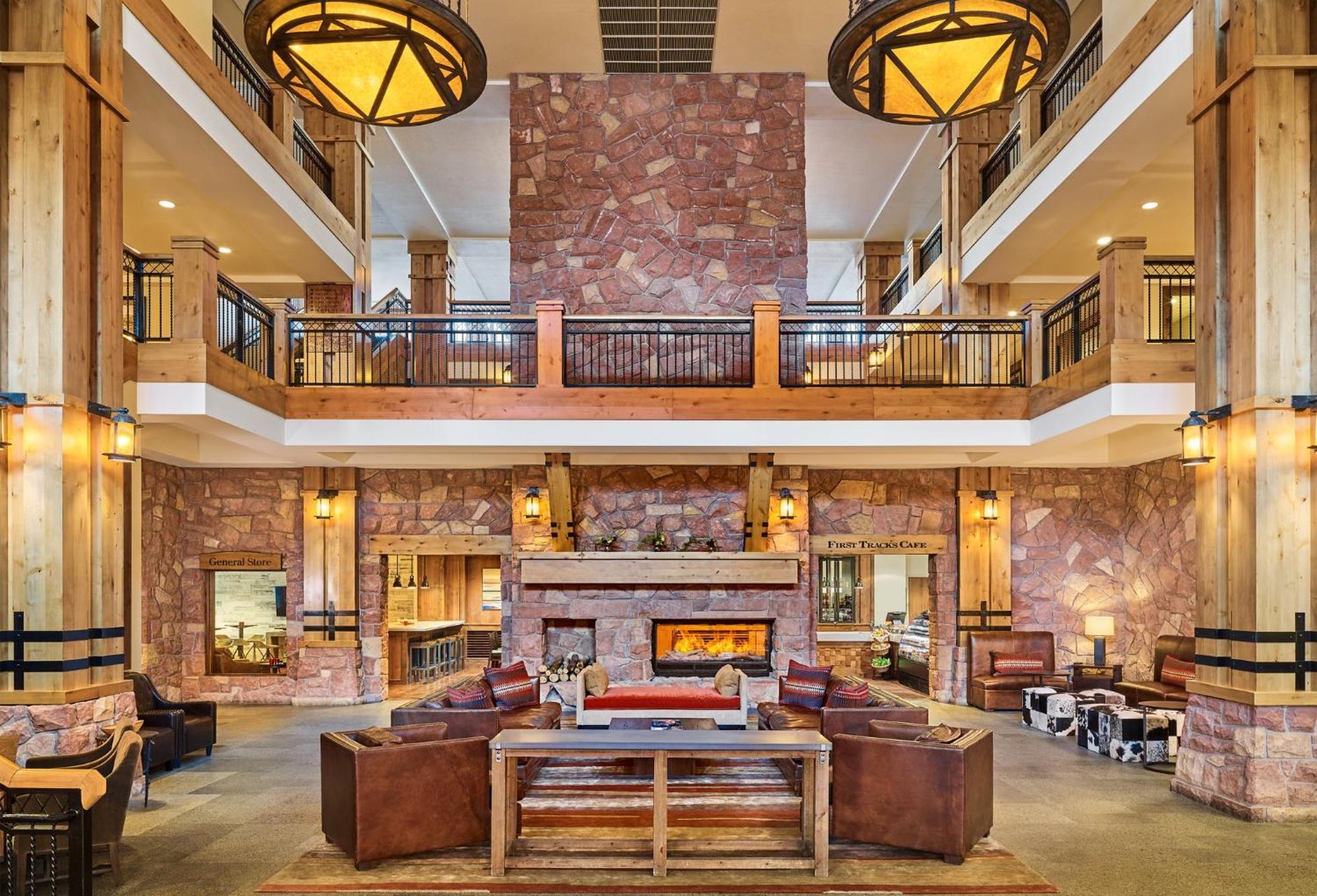 Grand Summit Lodge By Park City - Canyons Village Bagian luar foto