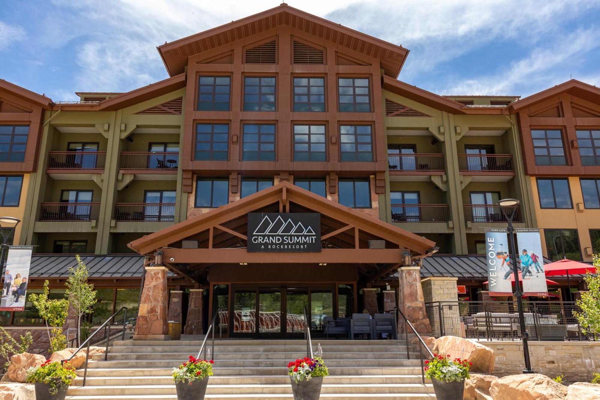 Grand Summit Lodge By Park City - Canyons Village Bagian luar foto